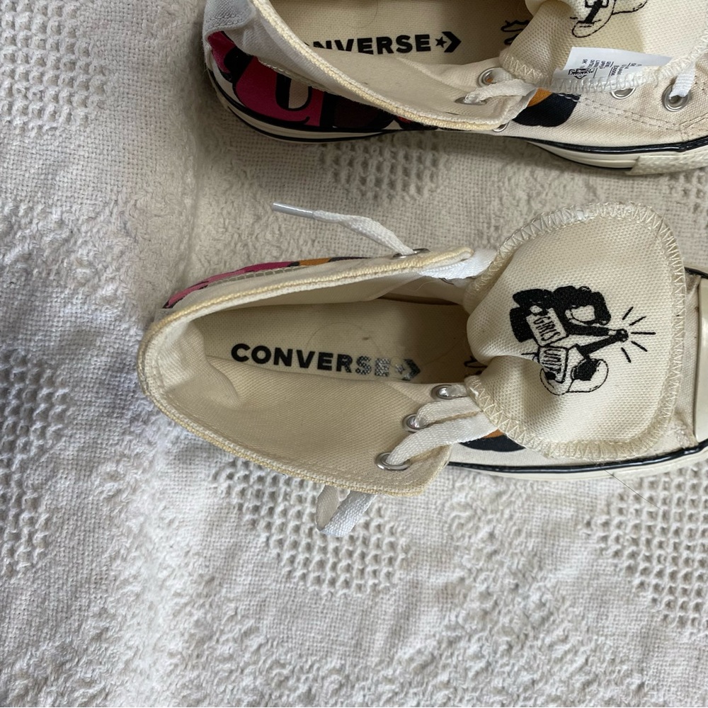 “Girls Unite” Hightop Converse (8) - Picture 9 of 10